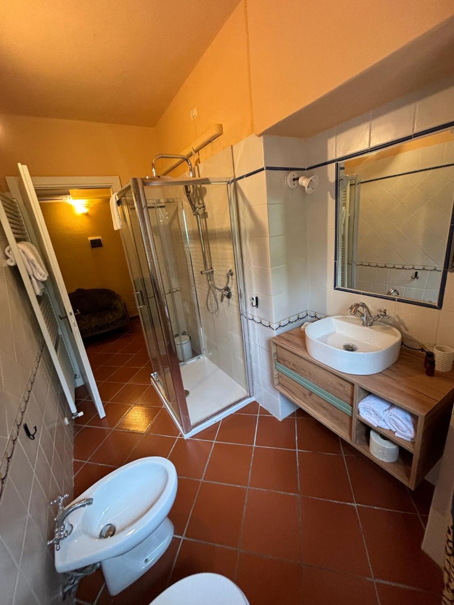 Villa Poggio Di Gaville Meleto ภายนอก รูปภาพ