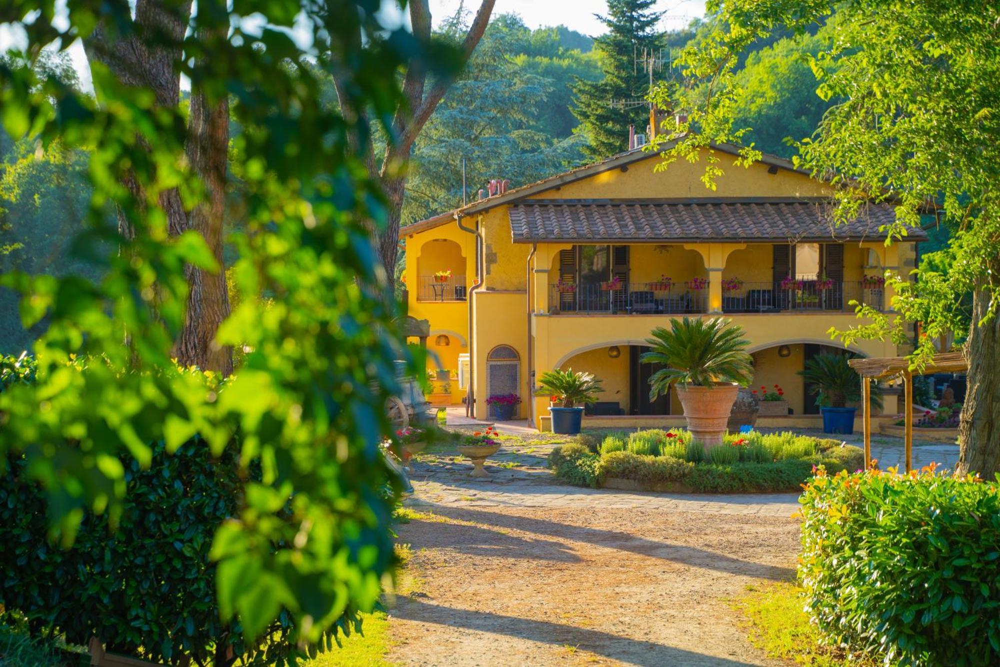Villa Poggio Di Gaville Meleto ภายนอก รูปภาพ