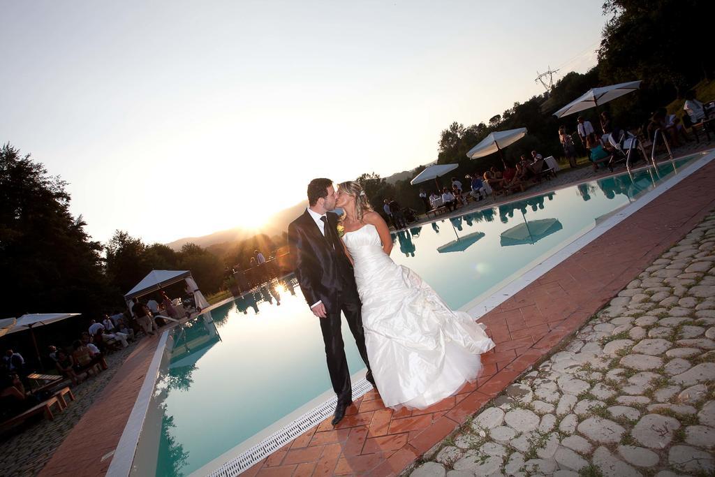 Villa Poggio Di Gaville Meleto ภายนอก รูปภาพ